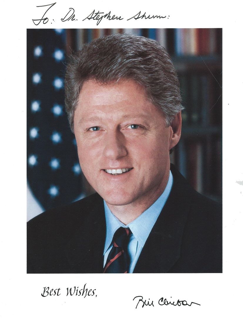 former-us-president-bill-clinton